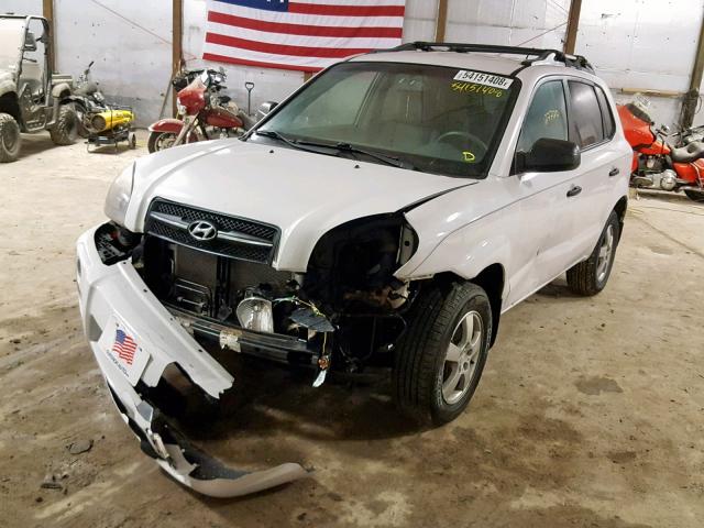 KM8JM12B06U376479 - 2006 HYUNDAI TUCSON GL WHITE photo 2