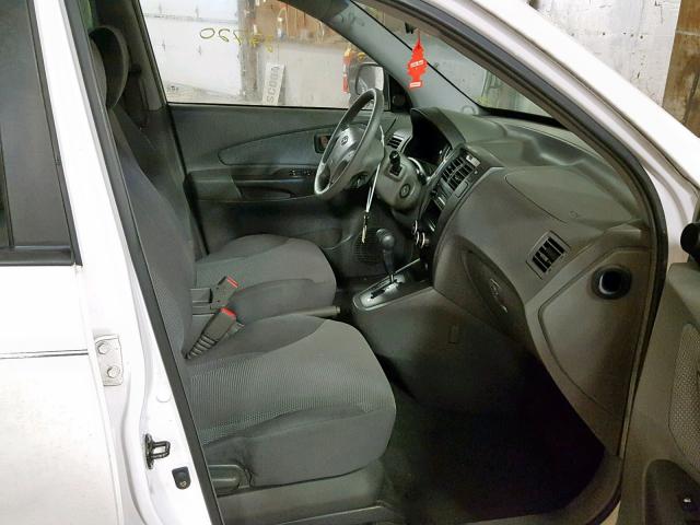 KM8JM12B06U376479 - 2006 HYUNDAI TUCSON GL WHITE photo 5