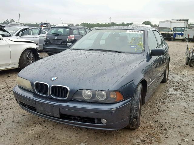 WBADT43451GX21919 - 2001 BMW 525 I AUTO CHARCOAL photo 2