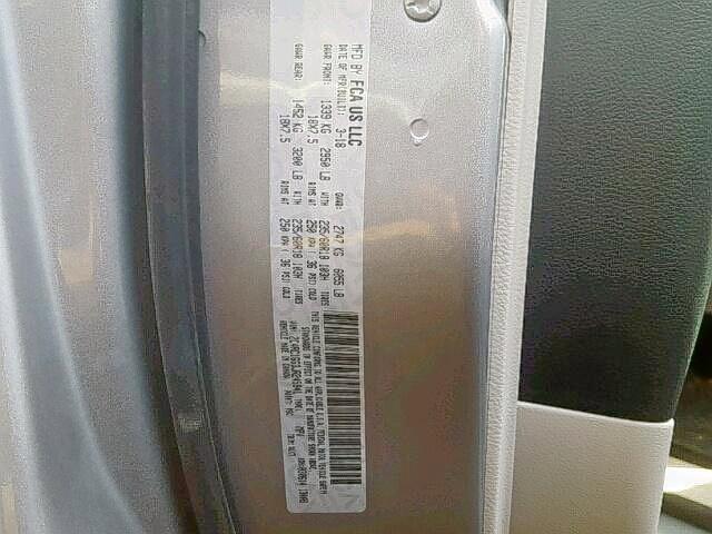 2C4RC1GG3JR245941 - 2018 CHRYSLER PACIFICA L SILVER photo 10