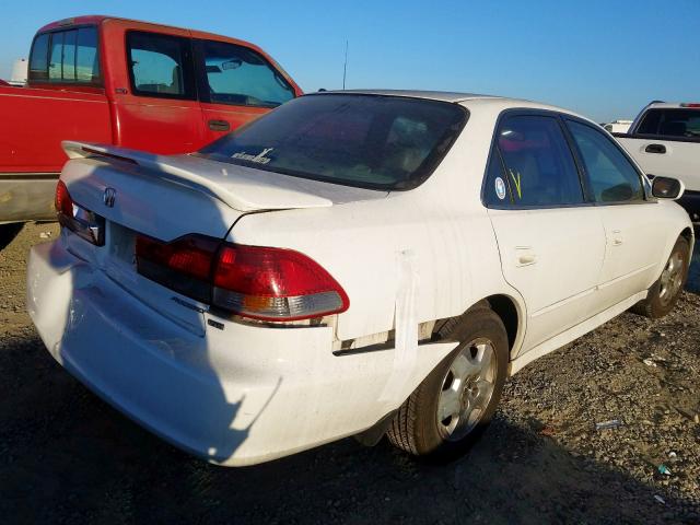 1HGCG16561A068429 - 2001 HONDA ACCORD EX WHITE photo 4