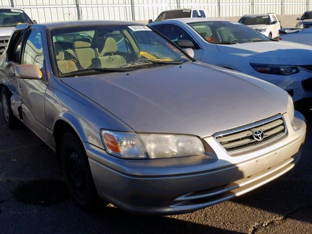 4T1BG22K3YU975428 - 2000 TOYOTA CAMRY CE TAN photo 1