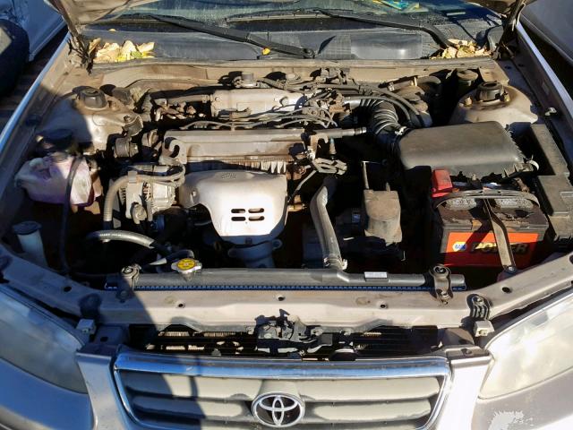 4T1BG22K3YU975428 - 2000 TOYOTA CAMRY CE TAN photo 7