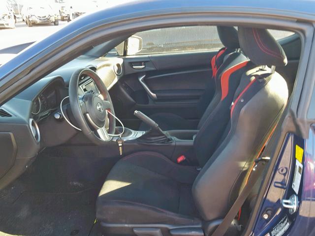 JF1ZNAA13D1730271 - 2013 TOYOTA SCION FR-S BLUE photo 5