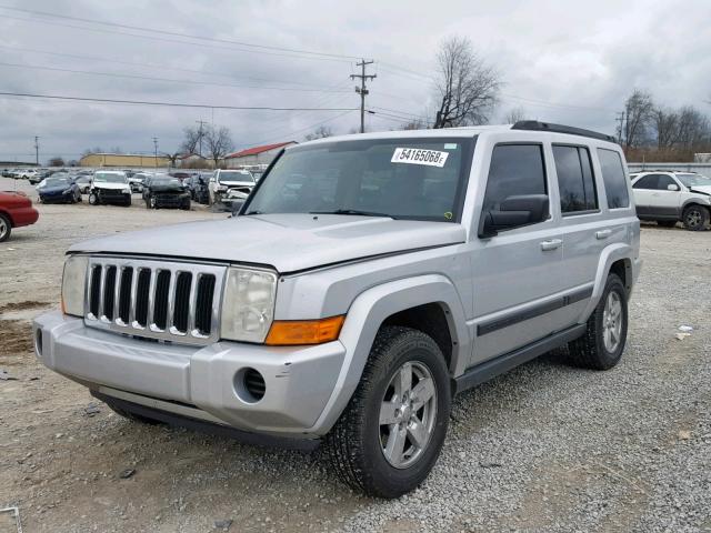 1J8HG48K27C598752 - 2007 JEEP COMMANDER SILVER photo 2