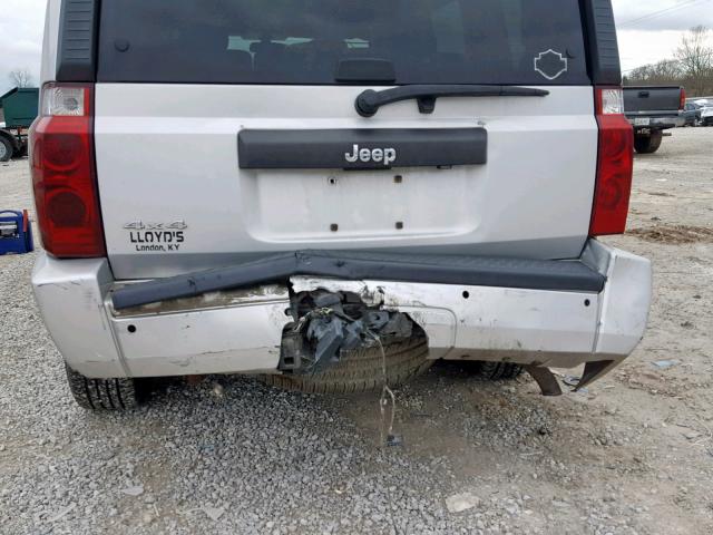 1J8HG48K27C598752 - 2007 JEEP COMMANDER SILVER photo 9