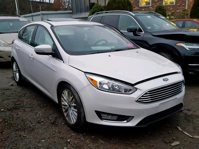 1FADP3N23JL323392 - 2018 FORD FOCUS TITA WHITE photo 1