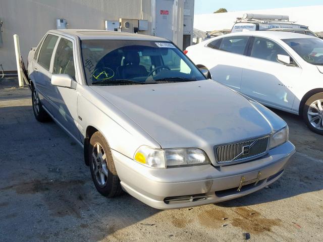 YV1LS5671W2552509 - 1998 VOLVO S70 GLT SILVER photo 1