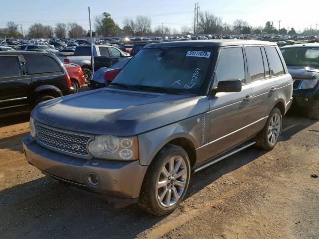 SALMF13437A246848 - 2007 LAND ROVER RANGEROVER GRAY photo 2