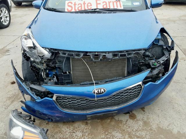 KNAFZ4A84E5058132 - 2014 KIA FORTE EX BLUE photo 9