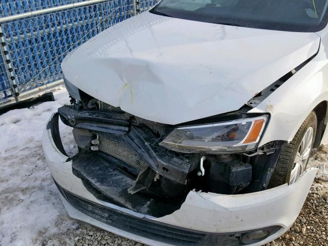3VW2K7AJ9EM419338 - 2014 VOLKSWAGEN JETTA BASE 白色 照片 9