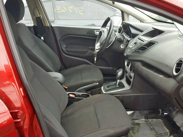 3FADP4EJ6FM132617 - 2015 FORD FIESTA SE RED photo 5