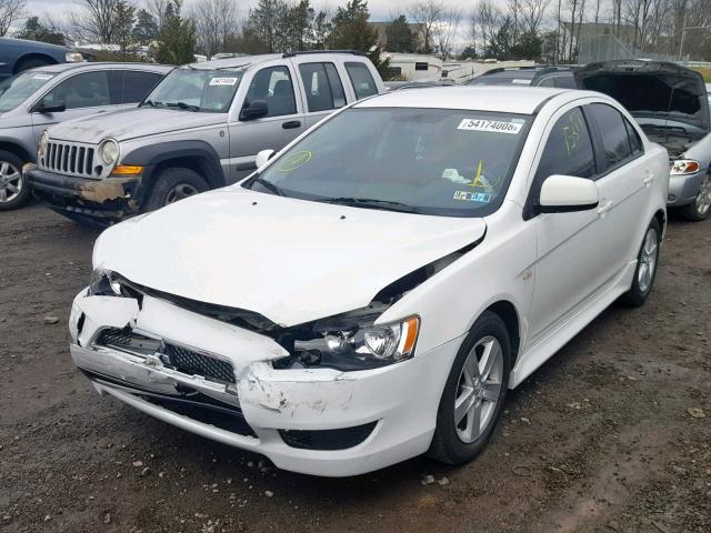 JA32V2FW8EU008718 - 2014 MITSUBISHI LANCER SE WHITE photo 2