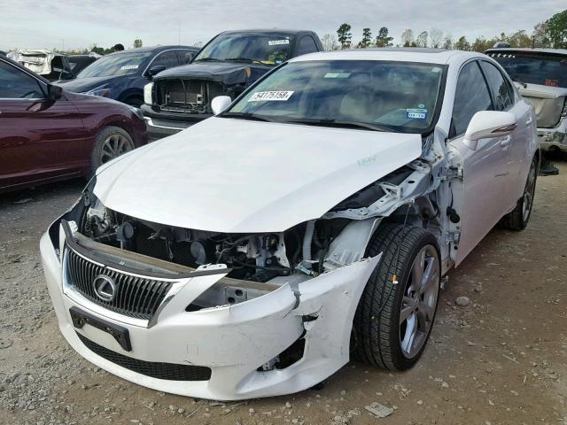 JTHBF5C27A5128580 - 2010 LEXUS IS 250 WHITE photo 2