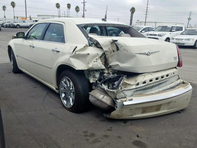 2C3AA63H05H517148 - 2005 CHRYSLER 300C WHITE photo 3