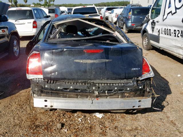 2C3CCAAG7JH265036 - 2018 CHRYSLER 300 TOURIN BLACK photo 10