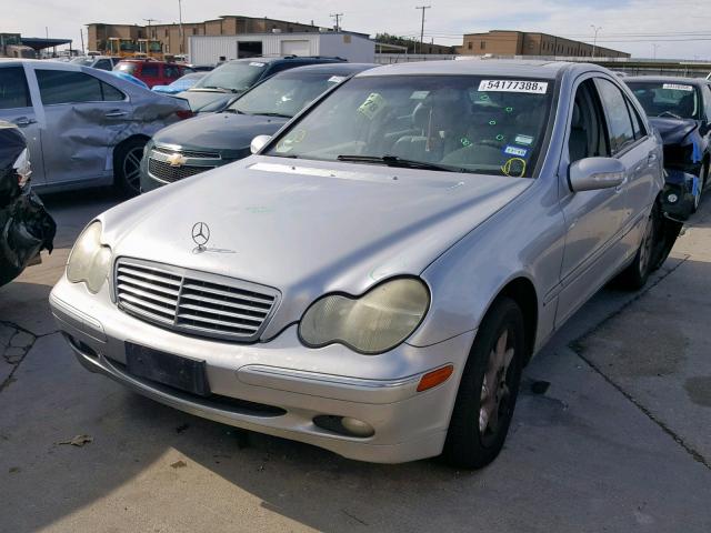 WDBRF61J91F033172 - 2001 MERCEDES-BENZ C 240 SILVER photo 2