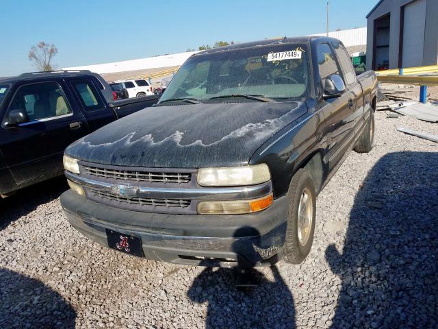 2GCEC19T121334299 - 2002 CHEVROLET SILVERADO BLACK photo 2