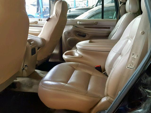 5LMPU28L1XLJ06844 - 1999 LINCOLN NAVIGATOR 黑色 照片 6