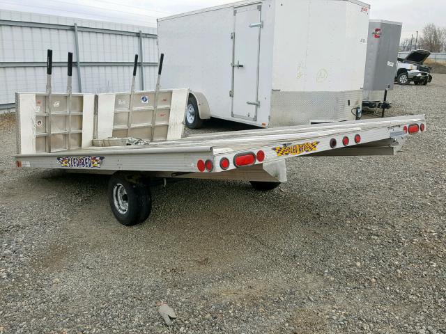 5A8MD181372044082 - 2007 NEWM TRAILER SILVER photo 3