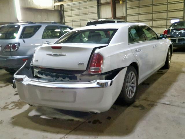 2C3CA5CG0BH585584 - 2011 CHRYSLER 300 LIMITE WHITE photo 4