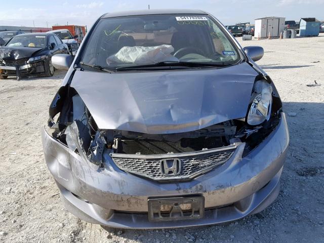 JHMGE8G47AS000878 - 2010 HONDA FIT SPORT SILVER photo 9