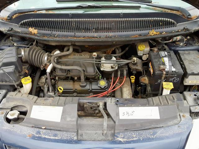 1C4GP45R54B569106 - 2004 CHRYSLER TOWN & COU BLUE photo 7