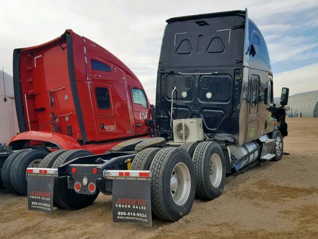 3AKJGLD51FSGB8017 - 2015 FREIGHTLINER CASCADIA 1 BLACK photo 4