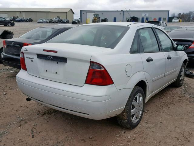 1FAFP34N47W320092 - 2007 FORD FOCUS ZX4 WHITE photo 4