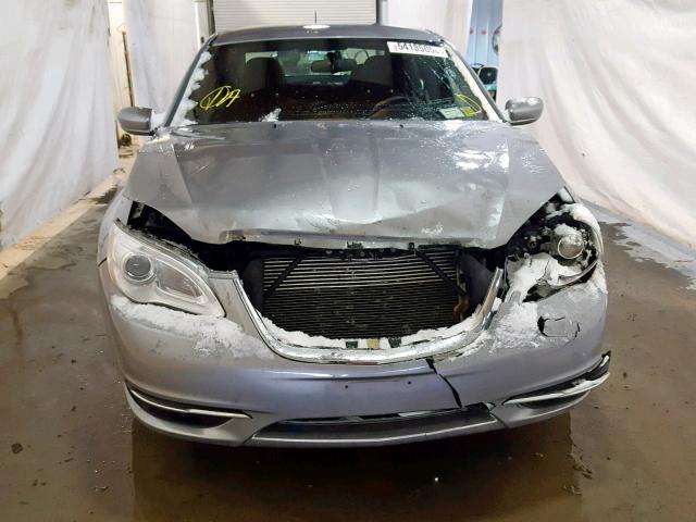 1C3CCBAG1DN724014 - 2013 CHRYSLER 200 LX GRAY photo 9