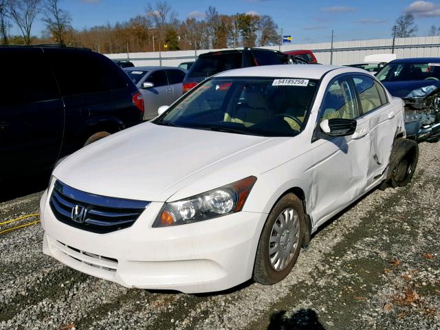 1HGCP2F38CA059416 - 2012 HONDA ACCORD LX WHITE photo 2