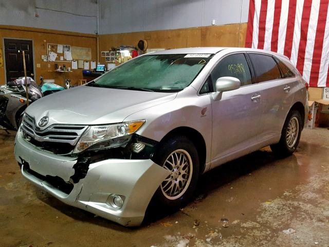 4T3BE11A69U006899 - 2009 TOYOTA VENZA BASE SILVER photo 2