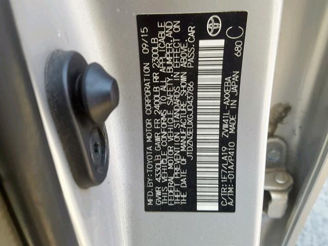 JTDZN3EUXGJ043786 - 2016 TOYOTA PRIUS V SILVER photo 10