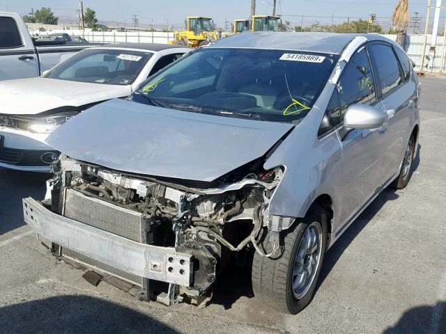 JTDZN3EUXGJ043786 - 2016 TOYOTA PRIUS V SILVER photo 2