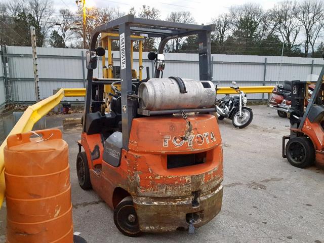 70306 - 2001 TOYOTA FORKLIFT ORANGE photo 3