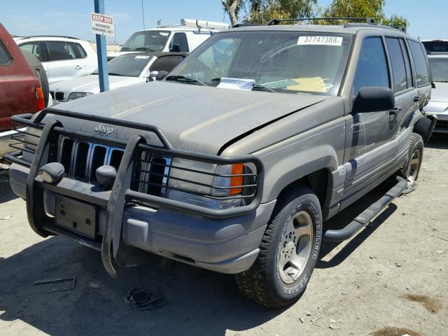 1J4GZ58S1WC164401 - 1998 JEEP GRAND CHER GRAY photo 2