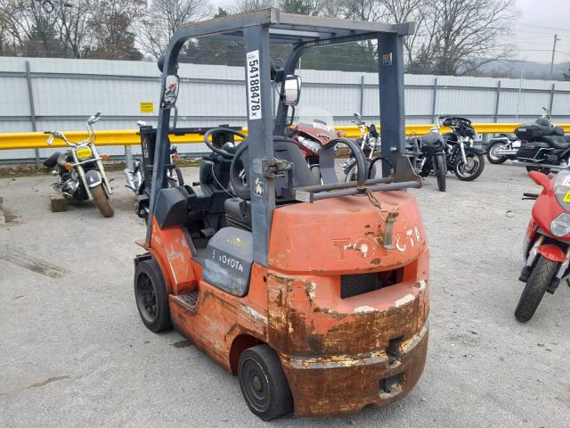 79611 - 2003 TOYOTA FORKLIFT ORANGE photo 3