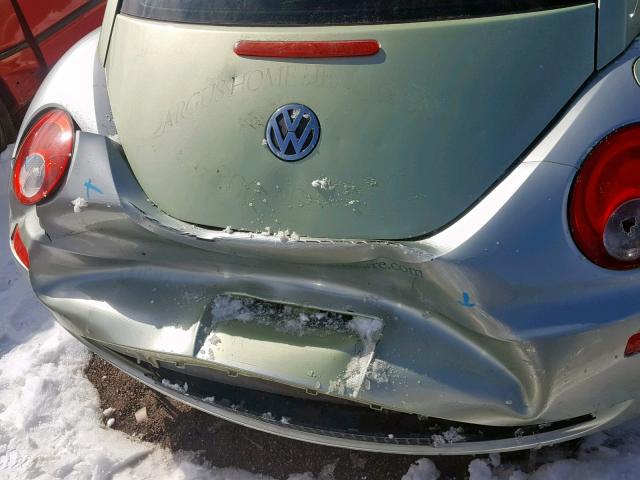 3VWPG3AG5AM000319 - 2010 VOLKSWAGEN NEW BEETLE მწვანე ფოტო 9