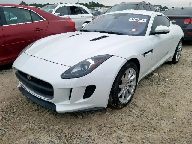 SAJWA6AT6H8K35634 - 2017 JAGUAR F-TYPE WHITE photo 2