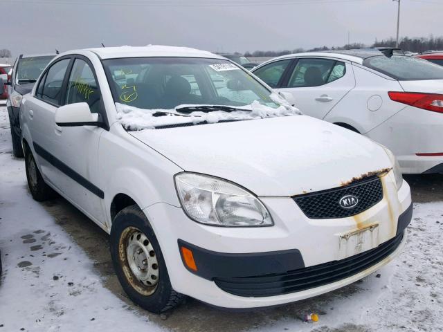 KNADE123166131439 - 2006 KIA RIO WHITE photo 1