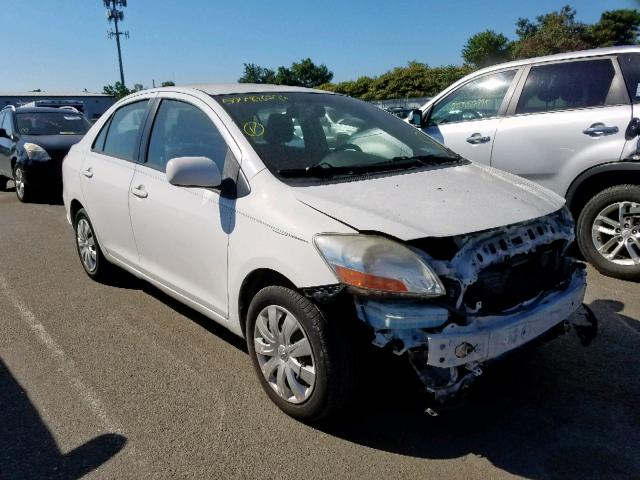 JTDBT923X71101479 - 2007 TOYOTA YARIS WHITE photo 1