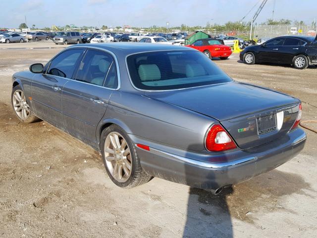 SAJWA73B84TG29687 - 2004 JAGUAR XJR S SILVER photo 3