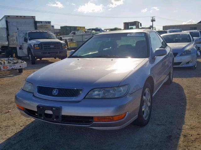 19UYA224XWL004089 - 1998 ACURA 3.0CL Արծաթագույն լուսանկար 2