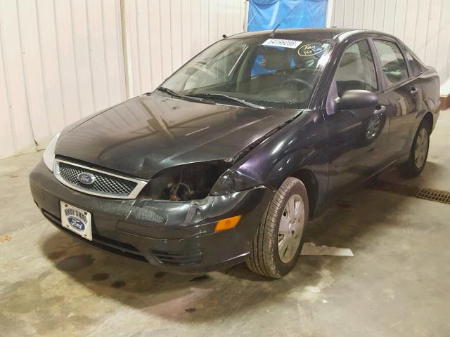 1FAFP34N67W351182 - 2007 FORD FOCUS ZX4 BLACK photo 2