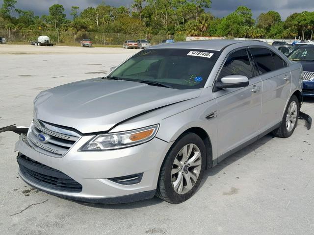 1FAHP2EW5CG118067 - 2012 FORD TAURUS SEL GRAY photo 2