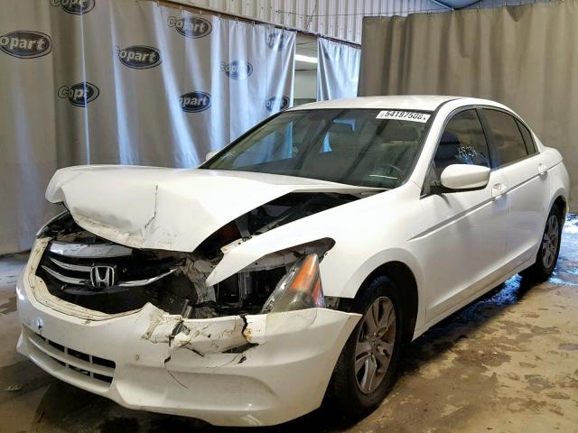 1HGCP2F44CA134296 - 2012 HONDA ACCORD LXP WHITE photo 2