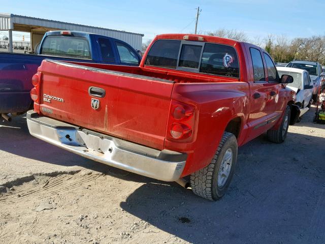 1D7HE48KX6S592995 - 2006 DODGE DAKOTA QUA RED photo 4