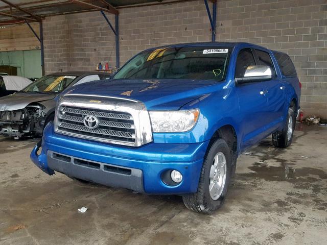 5TBDV581X8S505431 - 2008 TOYOTA TUNDRA CRE BLUE photo 2