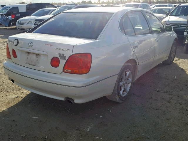 JT8BD69S340198422 - 2004 LEXUS GS 300 WHITE photo 4