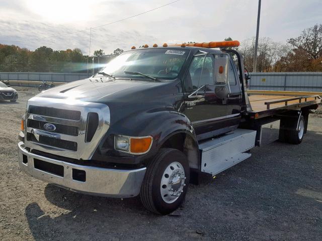 3FRWX65B57V477255 - 2007 FORD F650 SUPER BLACK photo 2